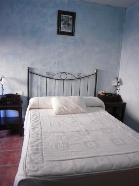 Hostal El Olmo Camarena de la Sierra Rom bilde